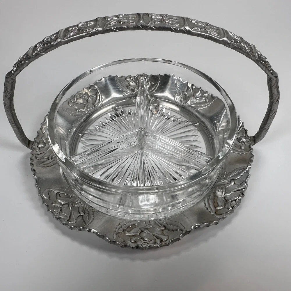 VTG Hand Wrought Hammered Aluminum Server Divided Glass Dish w/ Handle Floral 7